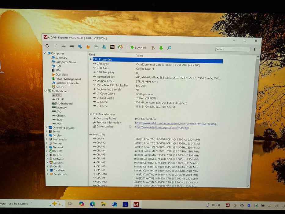 Лаптоп LENOVO P1 Gen2 i9-9880H,64GB RAM, 512GB NVME SSD, OLED 4K Intel