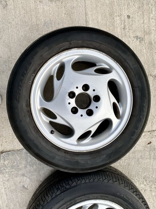 215/60R16 in stare buna