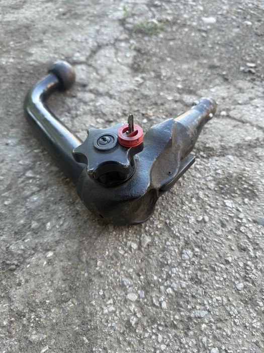 Теглич за лекотоварни автомобили