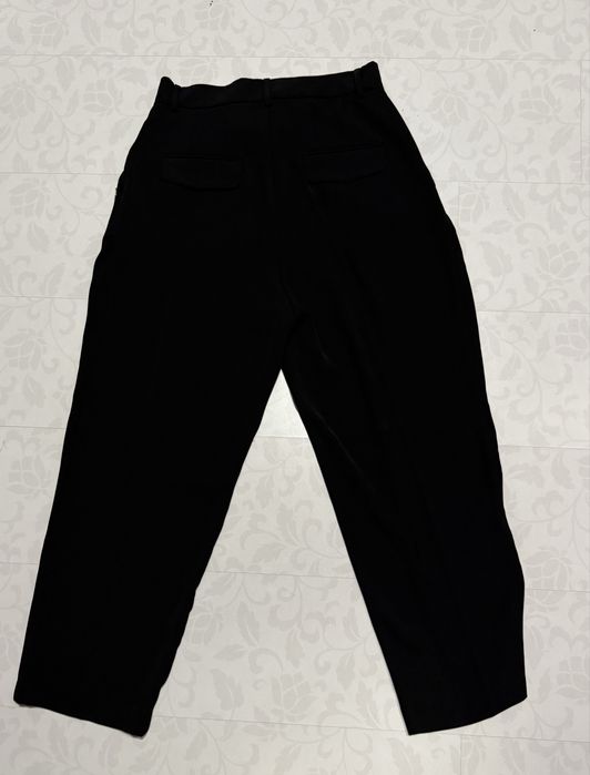 Черен панталон на BSB