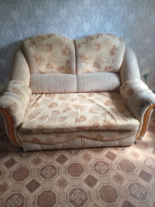 Продам мини диван подросковый