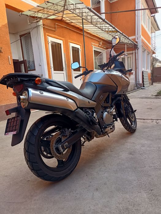 Vând Suzuki VStrom 2006