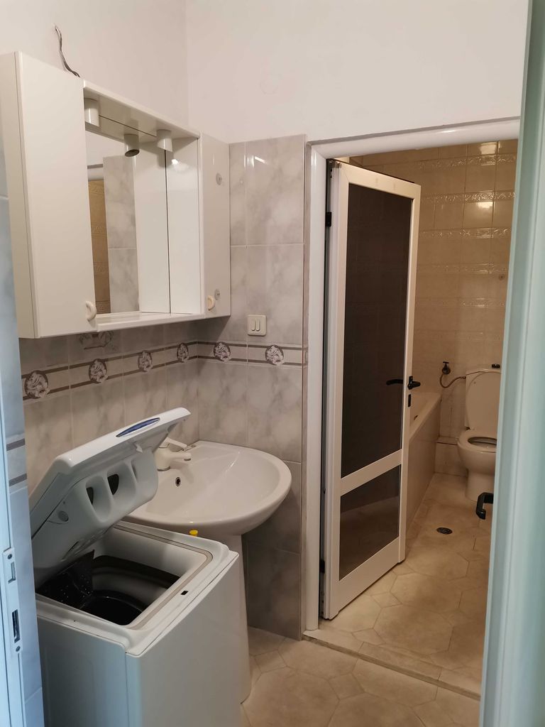 Дава се под наем Едностаен апартамент в Хасково, Куба - 45 кв.м за 132.6 € - Снимка #4