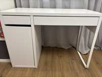 Бюро Икеа МІСКЕ 105×50