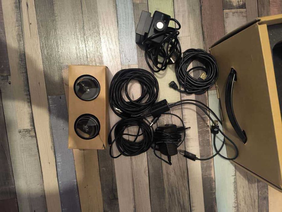 Oculus Rift DK2 tot setul cu cabluri
