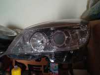 Far dreapta  Mercedes Benz C class / Mască capotă C class// Far Wv Pol