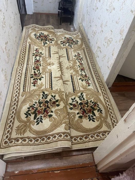 Продаётся ковёр 250×500