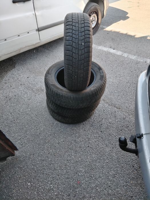Гуми   195/65 R15