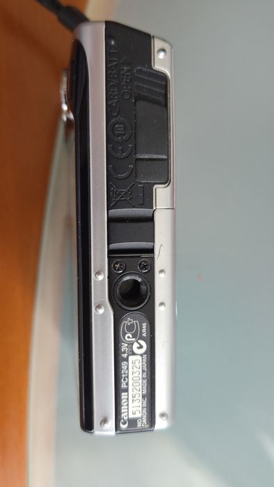 CANON IXUS 860 IS Silver