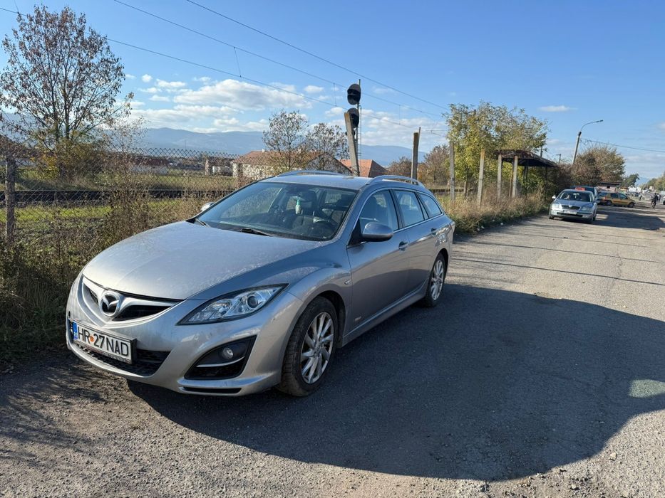 Vând Mazda6   2.2 înmatriculat,interior impecabil