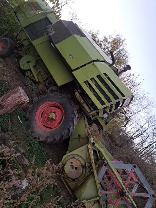 Combina claas consul