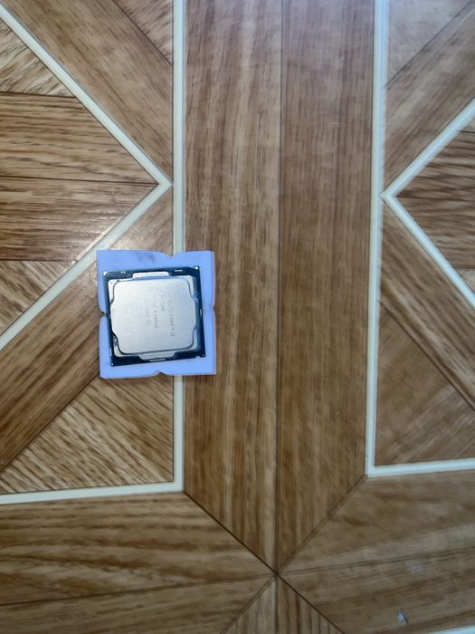 процесор intel core i3 7100