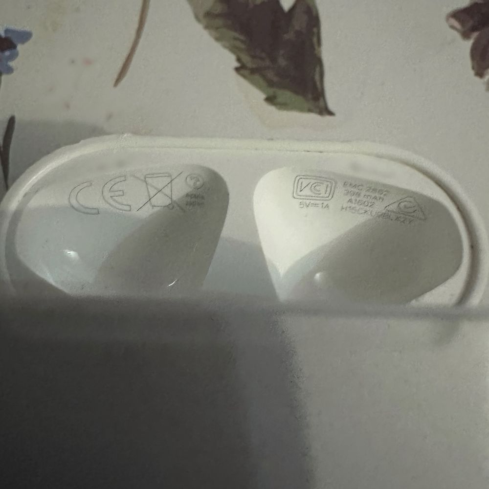 Airpods 2.1 кейс оригинальный для наушников