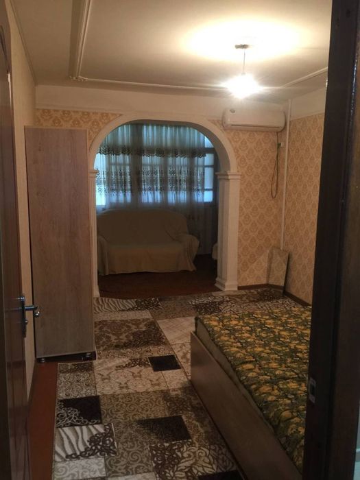 Абубакир розий Хумо супермаркети ёнида ижарага квартира