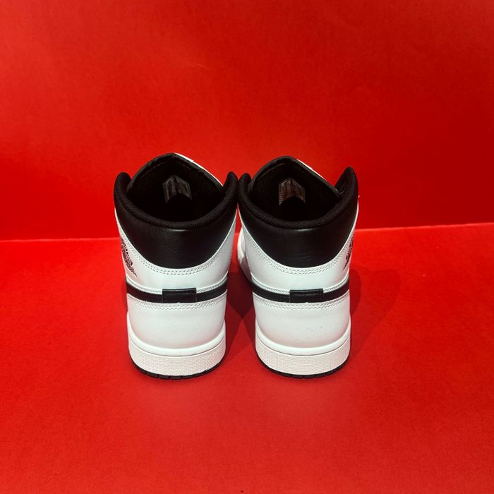 Оригинальные кроссовки Nike Jordan