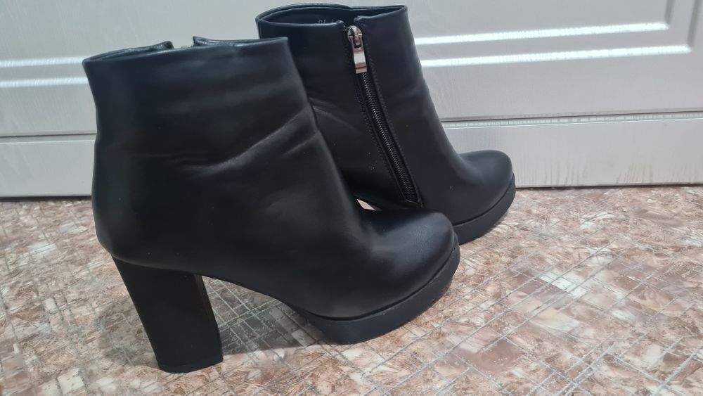 Продам ботильоны