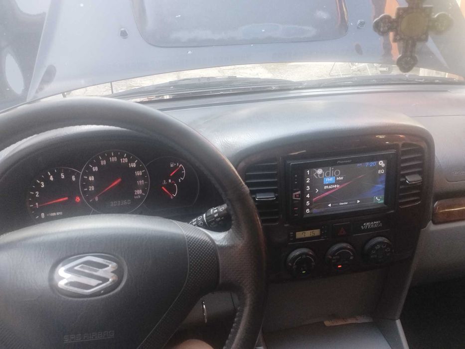 Vând Suzuki Grand vitara