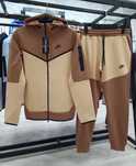 Trening nike tech