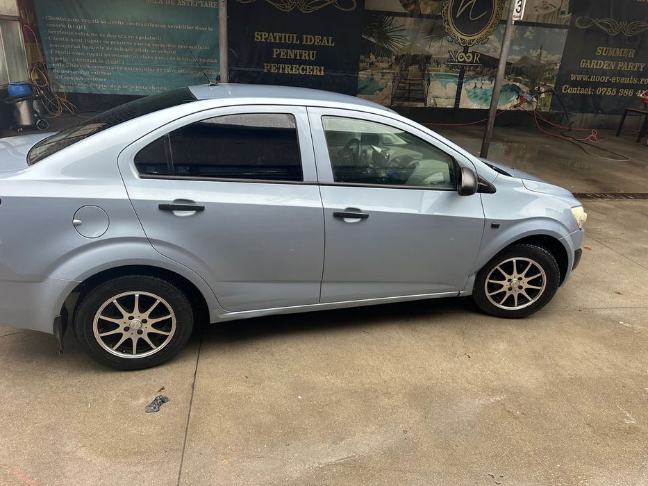 Chevrolet Aveo 2012