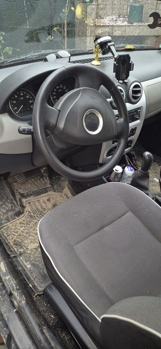 Vând logan mcv 1.6 si gpl