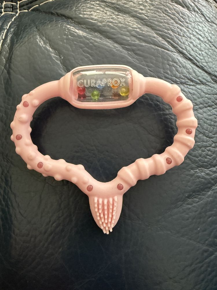 Чесалка Curaprox Curababy