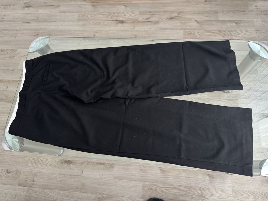 Черен панталон Zara