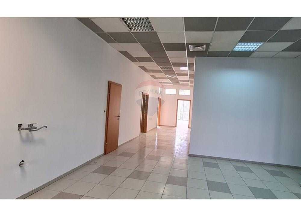 Продава се Офис в к.к. Пампорово - 242 кв.м за 6 €/кв.м - Снимка #7