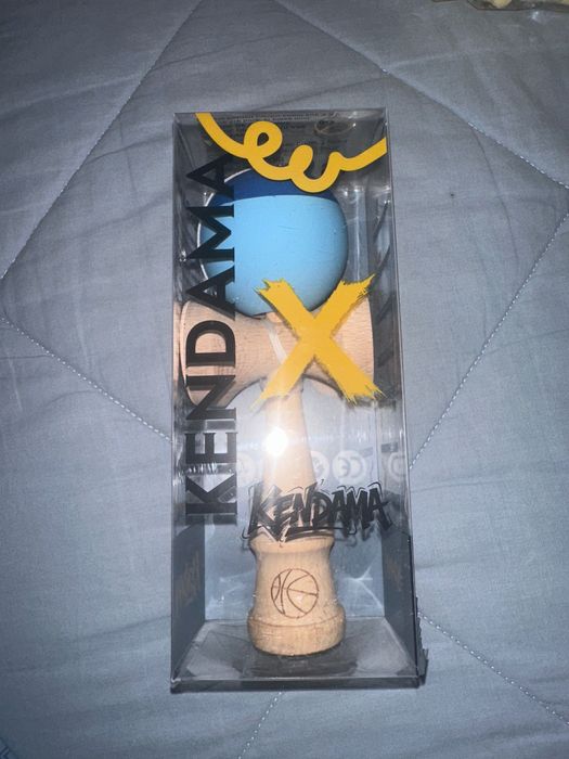 Kendama X original, profesoonala ,flippy din lemn, rubber grip, 18cm.