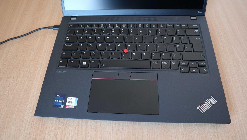 Lenovo ThinkPad T14s 3 Gen / i5 1245U/ SSD 256GB/16GB