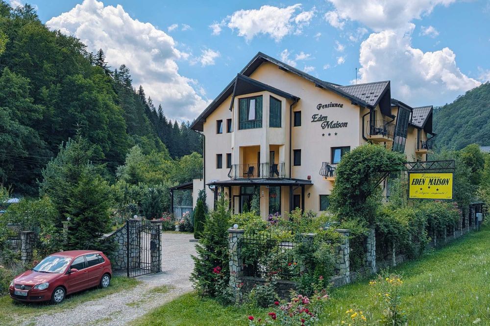 Pensiune Eden Maison Slanic-Moldova