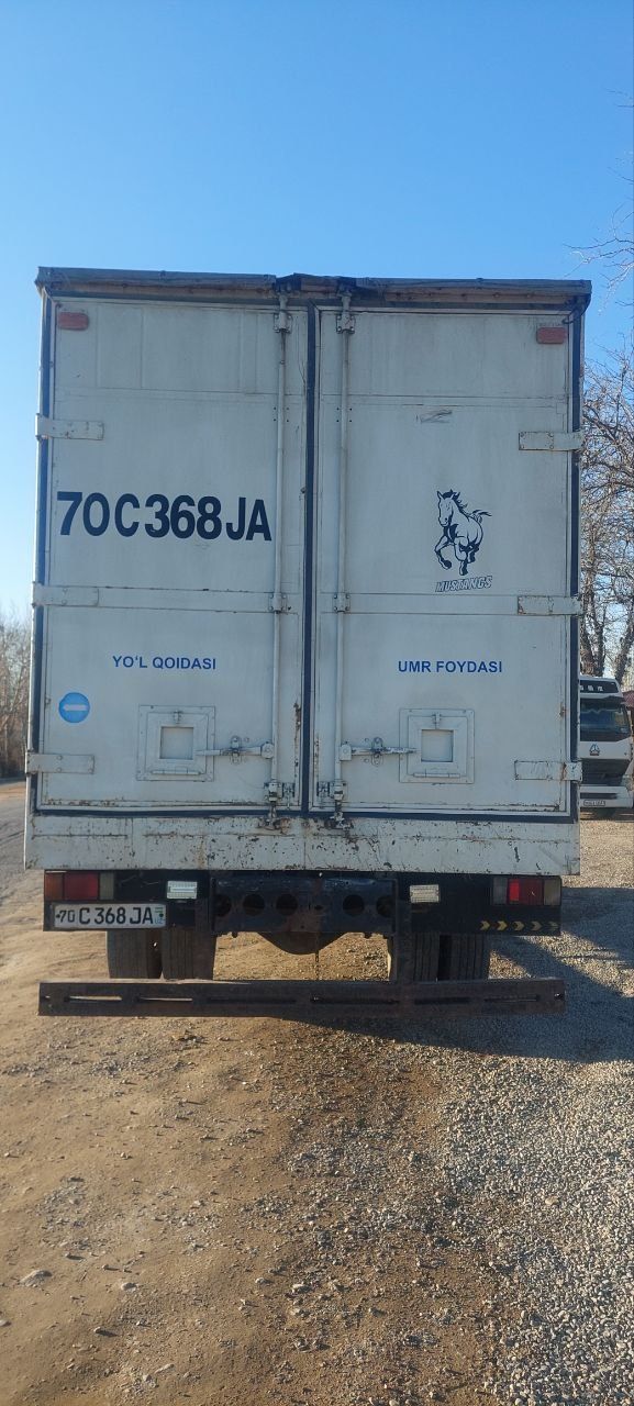 ISUZU sotadi. 2014 yil ishlab chiqarilgan metan o'rnatilgan