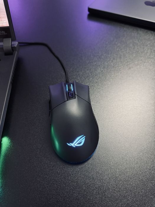 Laptop Asus Rog Strix G713RW