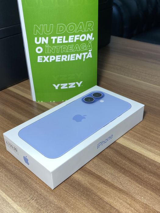 iPhone 17 • 256 GB • Mist Blue