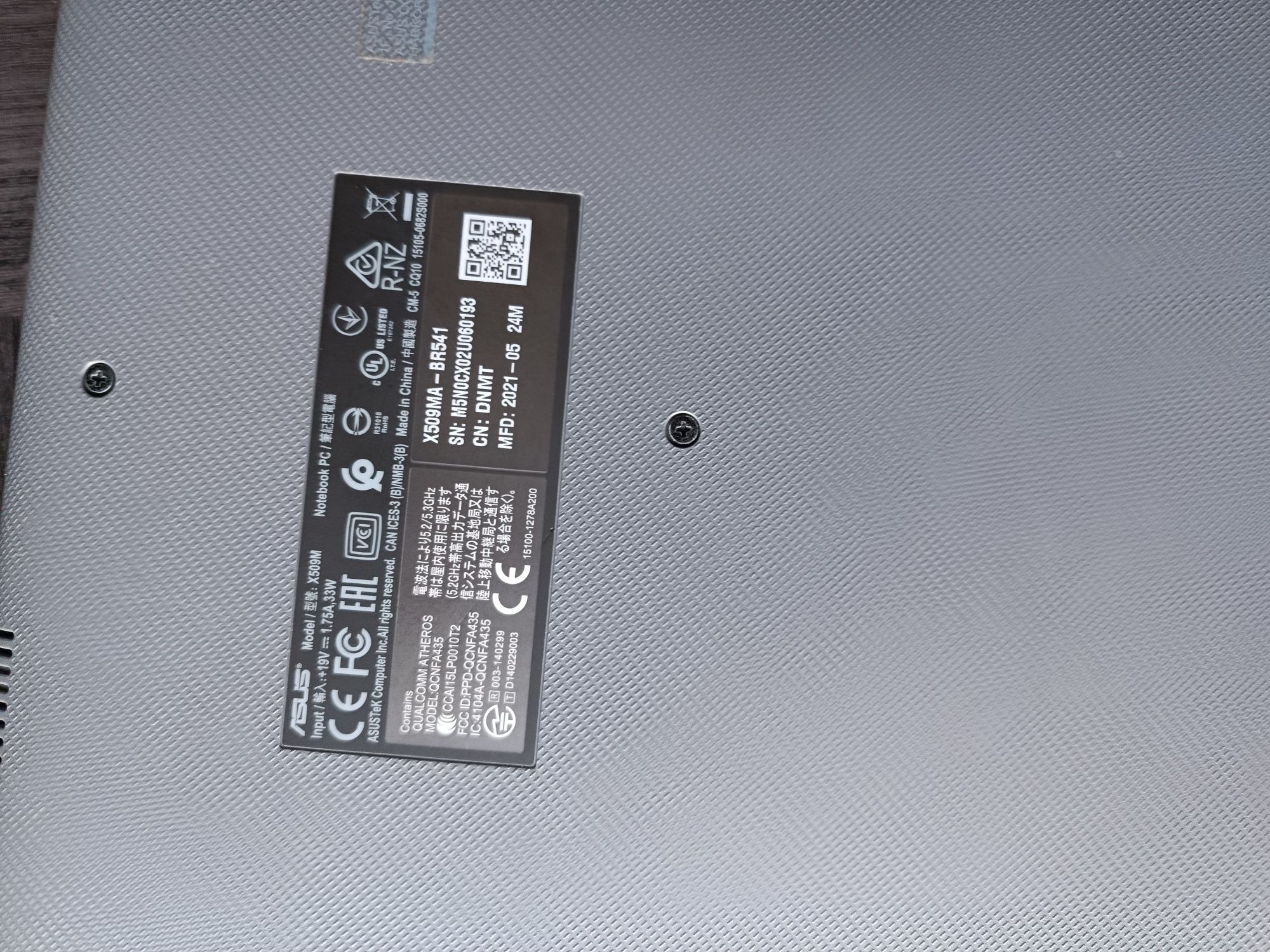 Laptop ASUS STARE impecabilă URGENT
