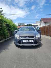 Vând Ford focus Titanium 1.6 TDCI