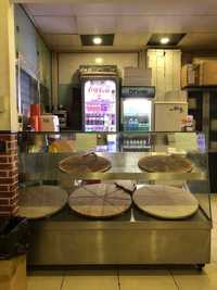 Продава се работещ бизнес - заведение за бързо хранене с пица и дюнер