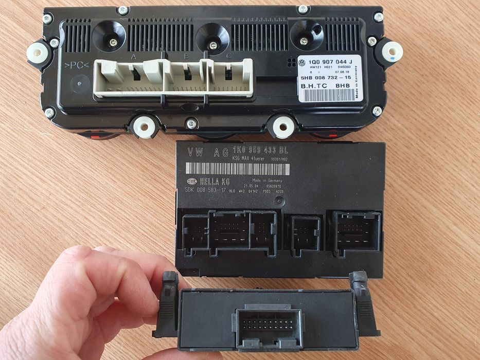 Ceasuri de bord MFD cu display mare - Golf 5,Passat,Touran-can gateway