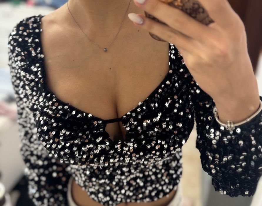 Дамски блестящ топ