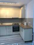 Vând 2 camere decomandat etaj I – Baia Mare, str. Delavrancea