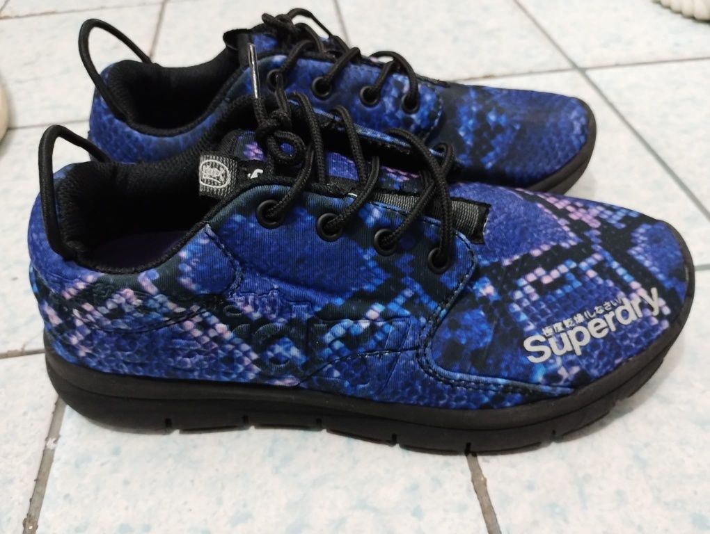 Adidași SuperdrY