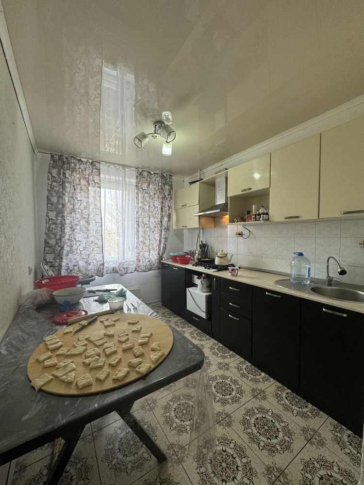 Продается 3-х комн.кв 6 мкр