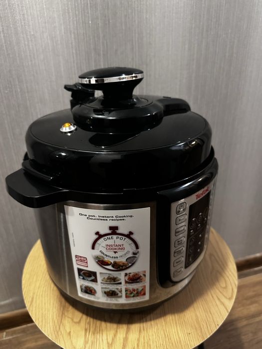 Мултикукър Tefal One Pot