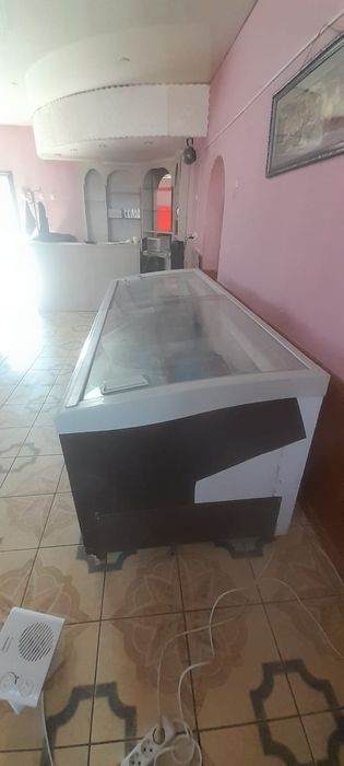 Морозильник , большой