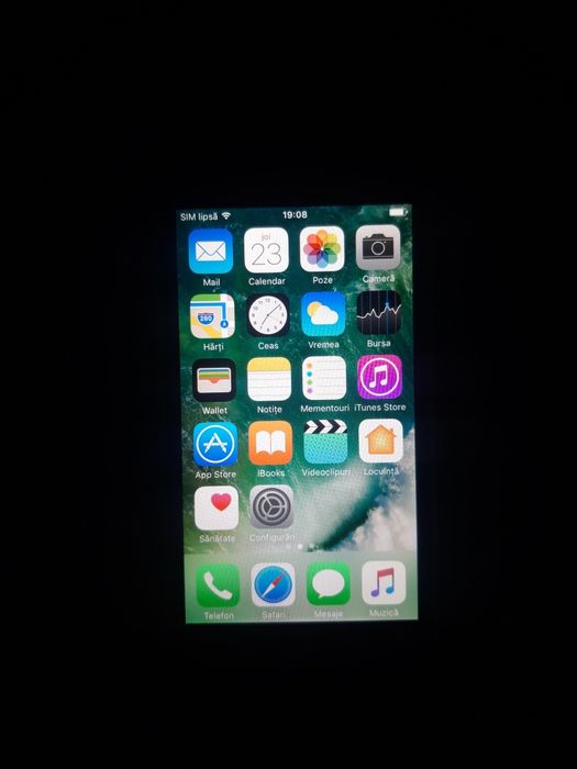 De vanzare samsung s 8+,pentru piesa si iphon  5 c