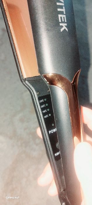 Продам утюжок 3000тг