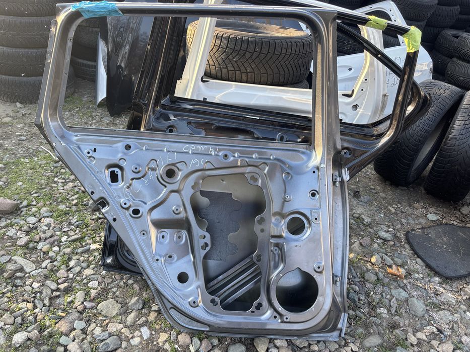 Врата Шкода Октавиа/Skoda Octavia