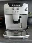 Кафе машина робот Delonghi Magnifica