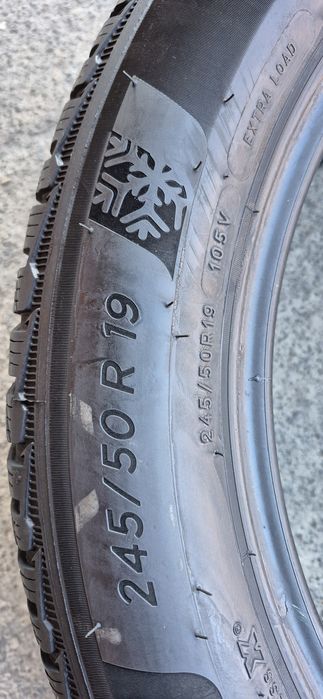 4 anvelope iarna runflat Michelin 245/50/19.Pretul este pe bucata.