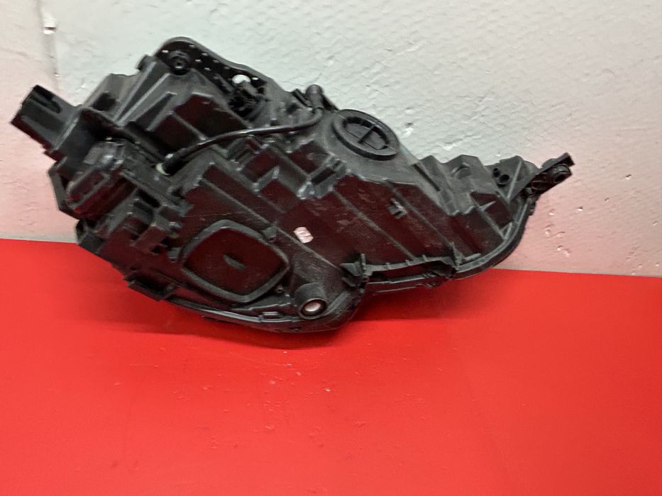 Far Audi A3 8Y0 full led 2020-2024 stanga