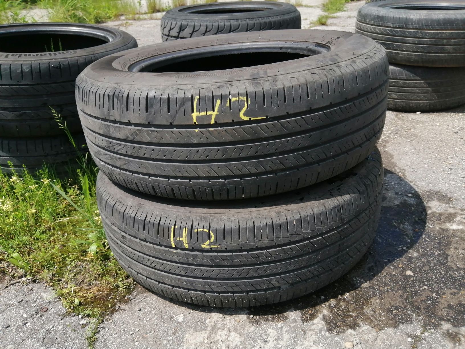 Гуми 215 65 16 Ханкук Hankook 2 броя 
2 броя
Нов внос
Цената е за брой